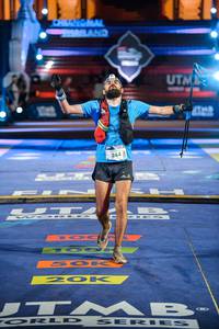 BIB: 244
                            <button type="button" onclick="openModal(22758563)" class="btn btn-primary btn-sm float-right btn-popup" data-toggle="modal" data-target=".modal-high-quality">
                        <i class="fas fa-shopping-cart"></i> Add to Cart
                    </button>
                                            <button type="button" onclick="isThisMe(22758563, true)" class="btn btn-success btn-sm float-right btn-popup btn-isme hidden" data-toggle="tooltip" data-placement="bottom" title="นี่คือรูปของคุณใช่ไหม คลิกที่นี่เพื่อเอาเข้าอัลบั้ม">
                        <i class="fas fa-plus"></i> Add to album
                    </button>
                    <button type="button" onclick="isThisMe(22758563, false)" class="btn btn-warning btn-sm float-right btn-popup btn-isnotme hidden">
                        <i class="fas fa-ban"></i> Remove from album
                    </button>